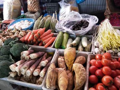 疫情來襲不慌！四團(tuán)鎮(zhèn)開足馬力穩(wěn)供給，農(nóng)副產(chǎn)品供應(yīng)充足有保障